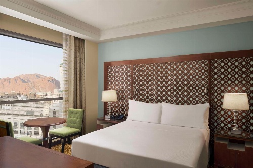 Hilton Suites Makkah image 2